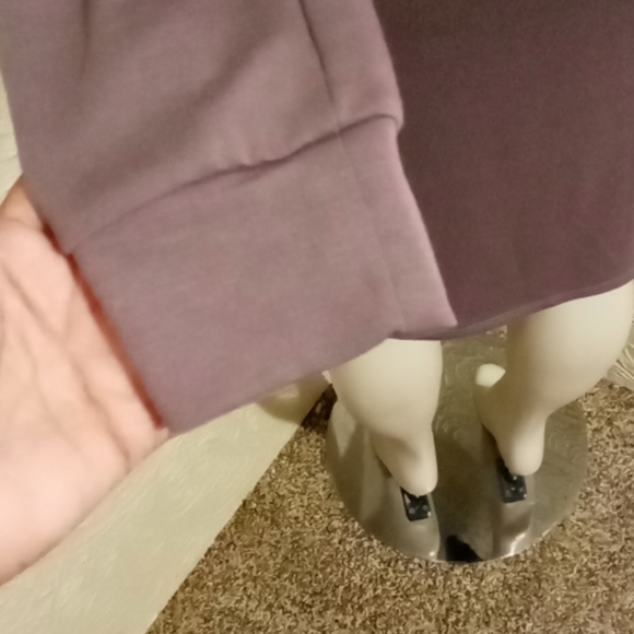 Dress - Picture 5 of 5